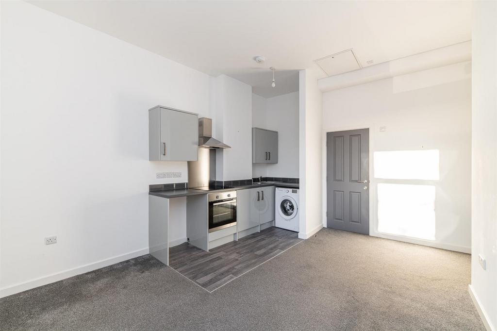 Stanhope Road, South Shields, Tyne... 1 bed flat £525 pcm (£121 pw)