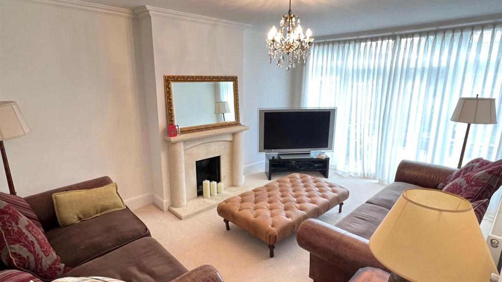 Rosemary Hill Road, Four Oaks, Sutton... 4 bed semidetached house £625,000