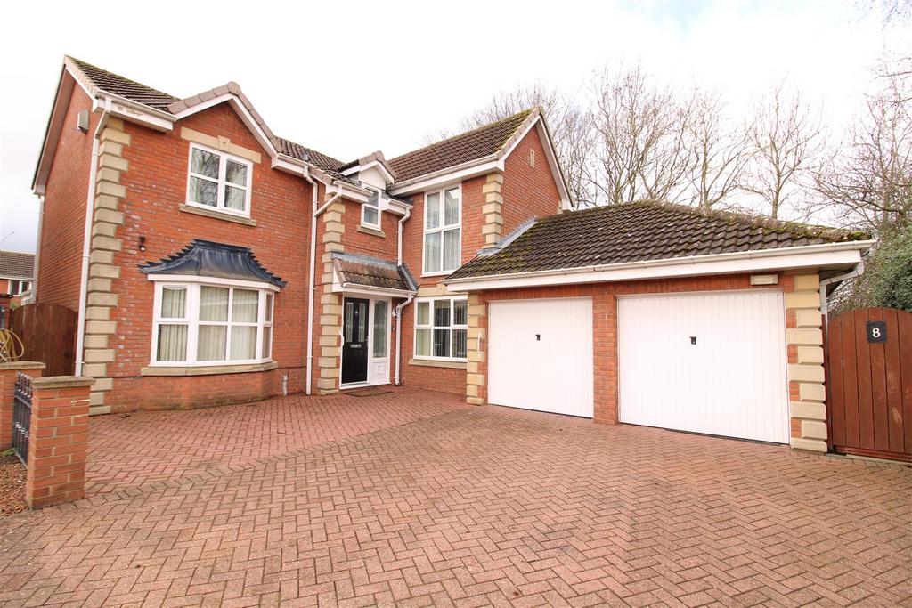 Muirkirk Grove, Darlington 4 bed detached house for sale £300,000