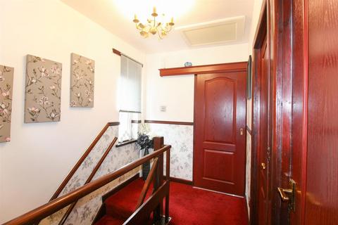 7 Burrows Grove, Wombwell, Barnsley, S73 8PT