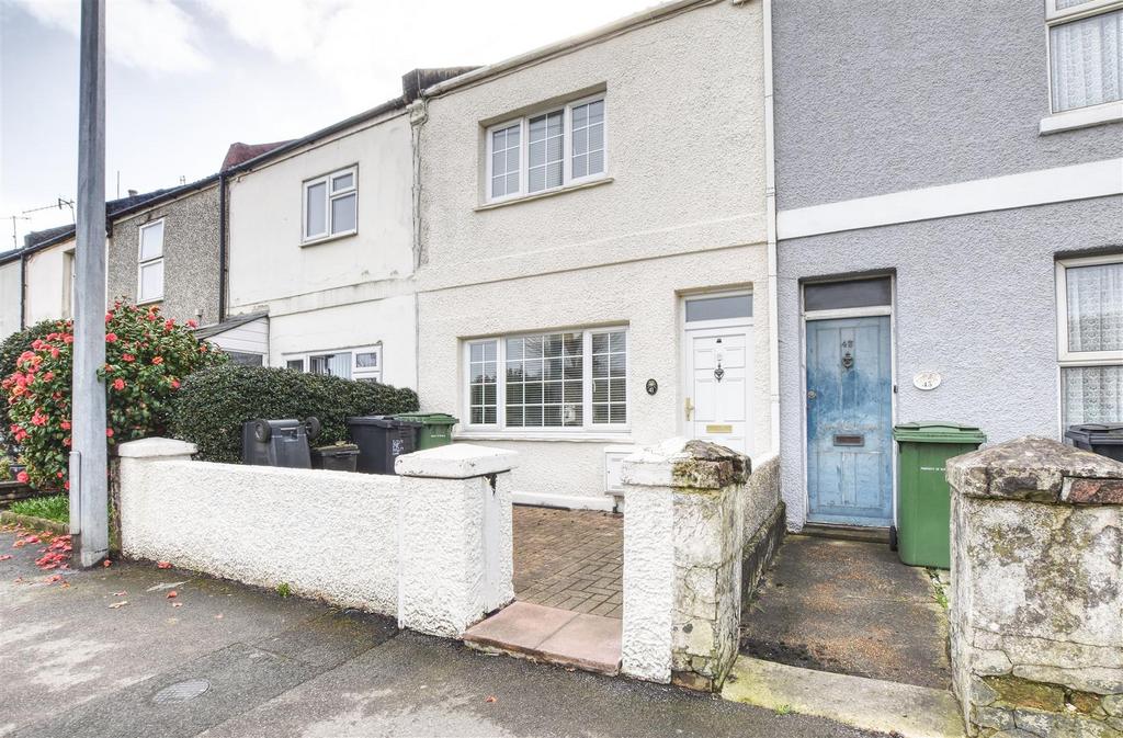 Little Common Road, BexhillOnSea 3 bed terraced house for sale £289,000