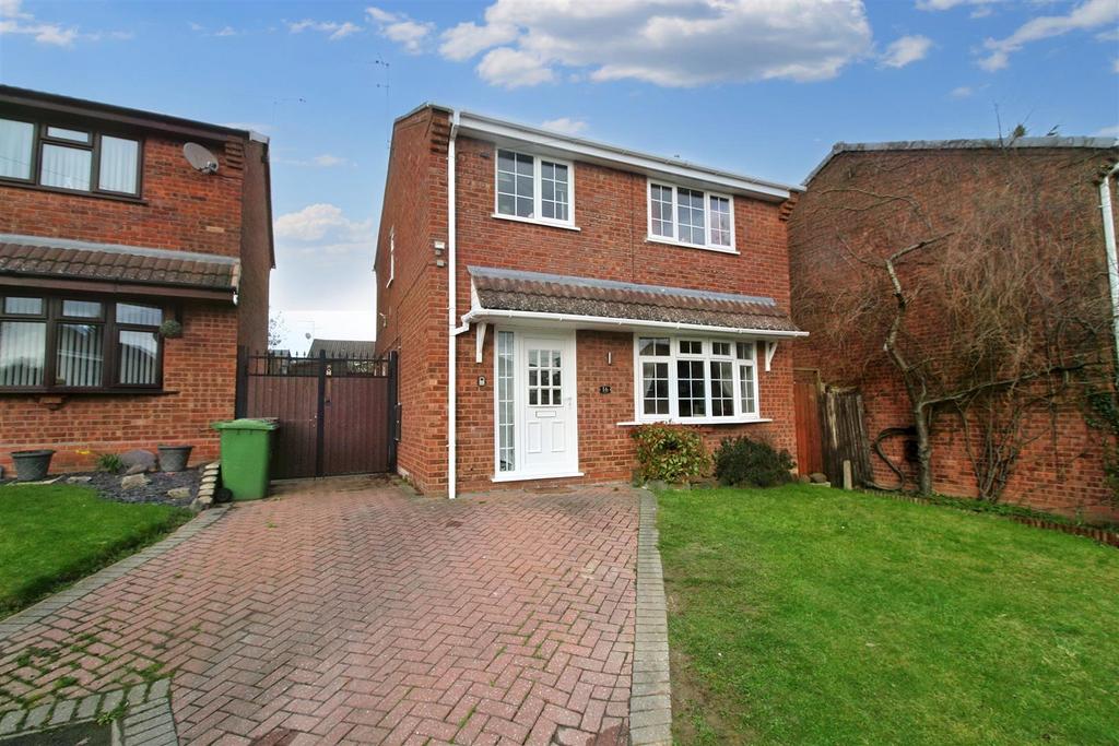 Zorrina Close, Nuneaton 3 bed detached house for sale £260,000