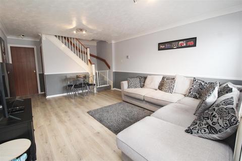 2 bedroom terraced house for sale - Greenwich Gardens, Newport Pagnell