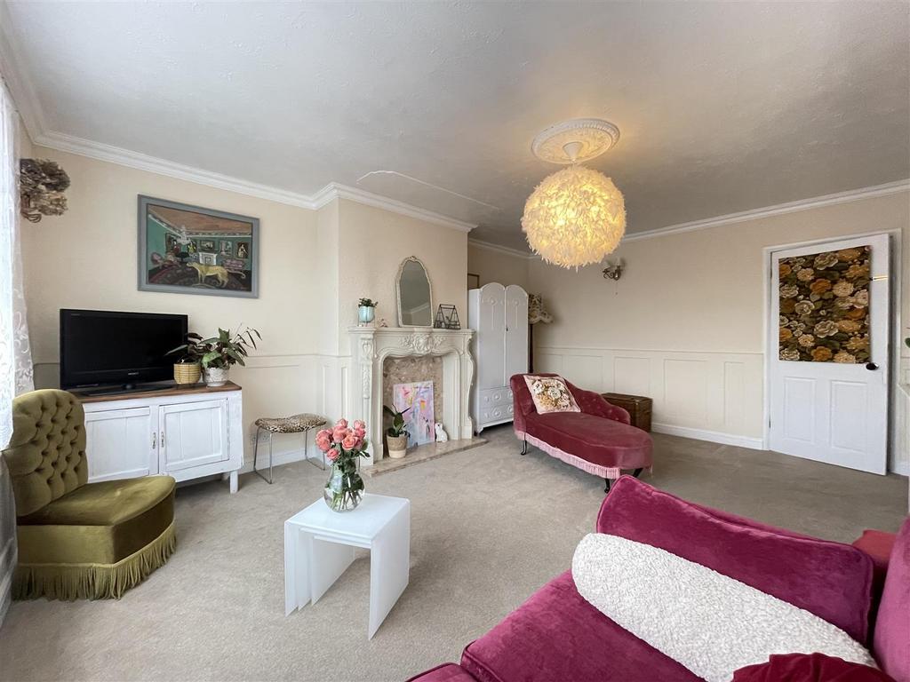 Betton Rise, East Ayton, Scarborough 3 bed detached bungalow £265,000