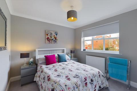 5 Loftus Close, Scarborough, YO12 5TU