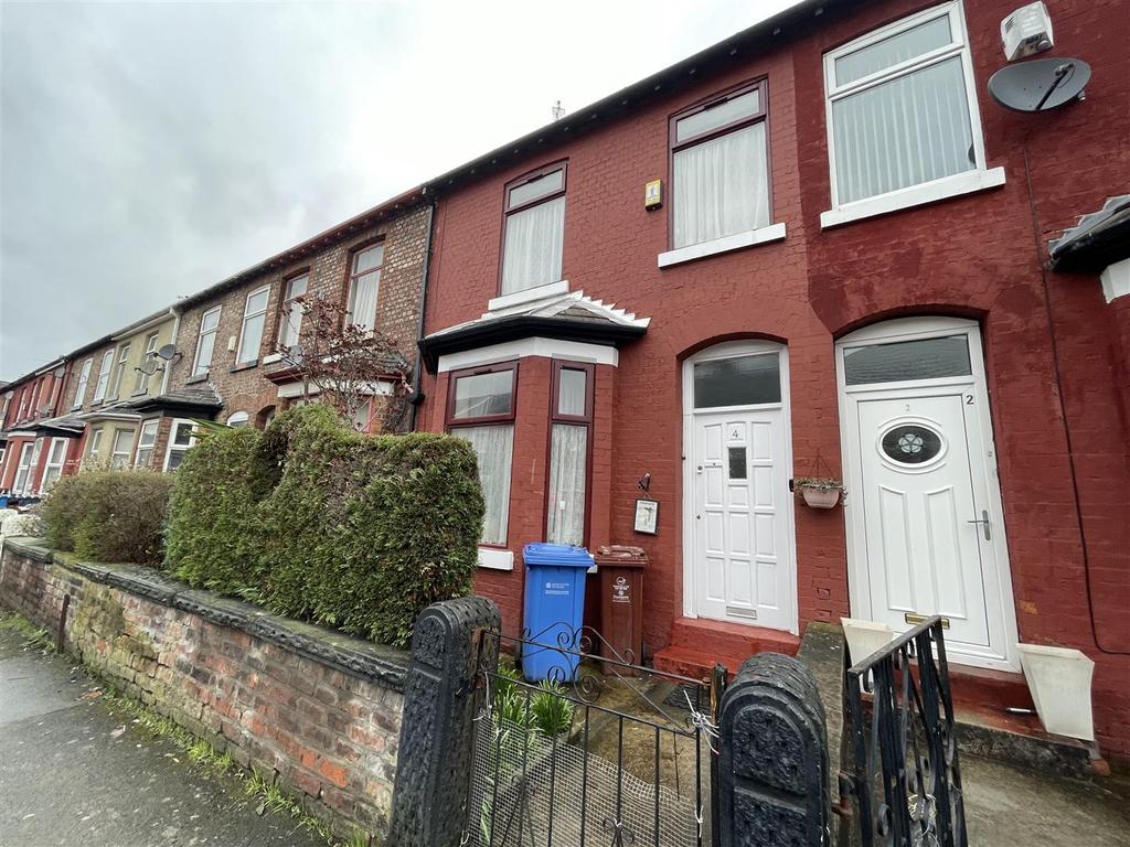 Slade Grove, Longsight, Manchester 3 bed house £225,000