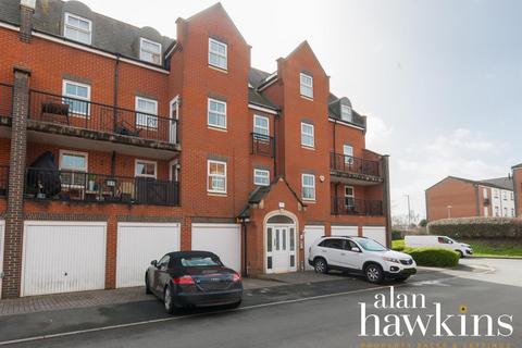 2 bedroom apartment for sale, Lynmouth Road, Swindon SN2 2