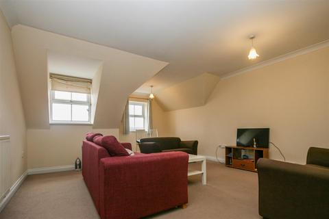 2 bedroom apartment for sale, Lynmouth Road, Swindon SN2 2