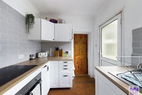 1 Kitchener Road, Rochester, ME2 3AJ