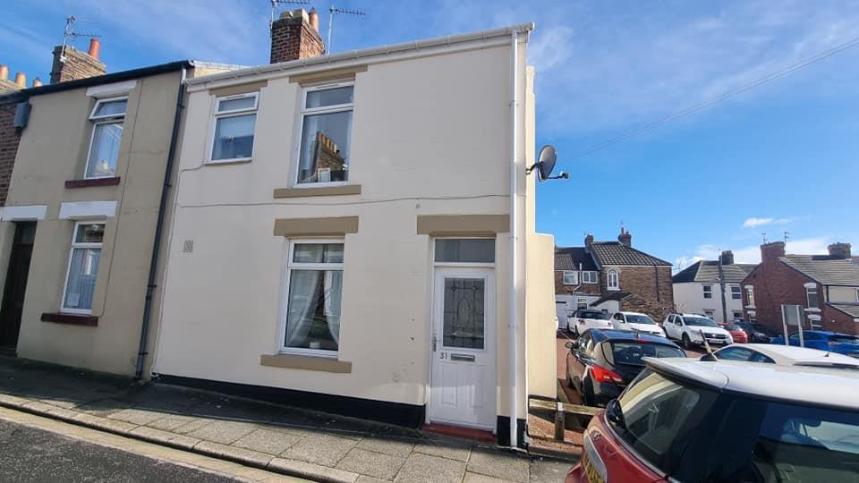 Albert Street, Crook 2 bed end of terrace house for sale £65,000