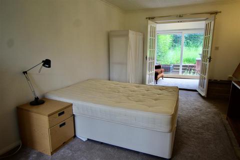 4 bedroom semi-detached house to rent - Whatton Road, Kegworth