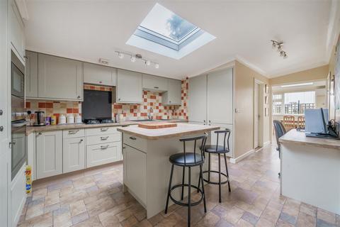 Elf Cottage Bucketts Hill, Redruth, TR16 6RW