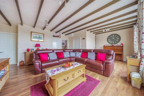 Elf Cottage Bucketts Hill, Redruth, TR16 6RW