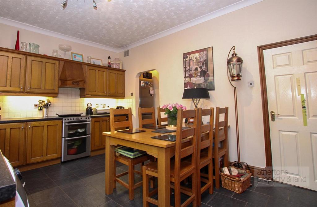 Victoria Terrace, Billington, Ribble Valley 2 bed terraced house for