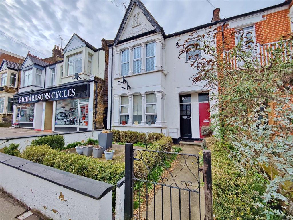Elm Road, Leigh On Sea 1 bed flat £895 pcm (£207 pw)