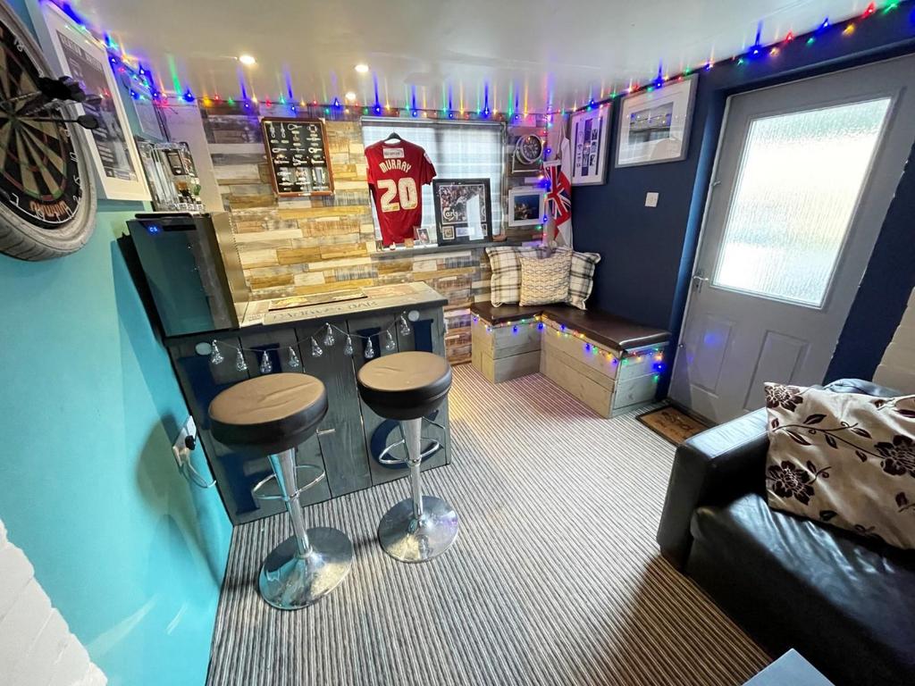 Garage bar