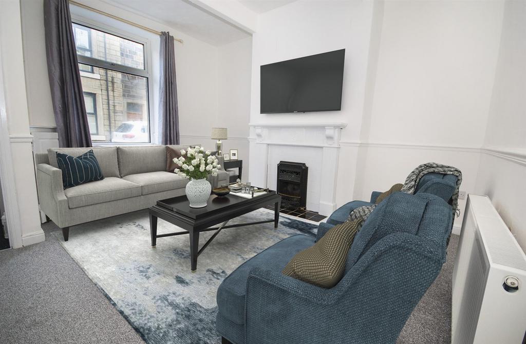 Dale Street, Ramsbottom, Bury 4 bed terraced house £180,000
