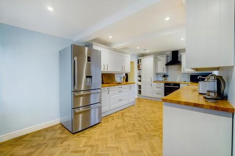 26 Ochr Y Waun, Cwmllynfell, Swansea, SA9 2GA