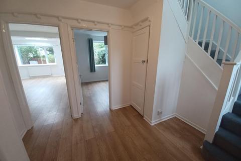 3 bedroom semi-detached house to rent - Peel Close, Hampton-In-Arden