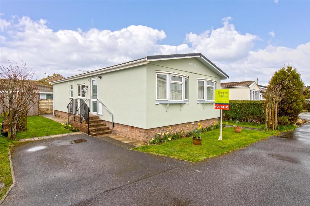 The Broadway, Lancing 2 bed park home £250,000