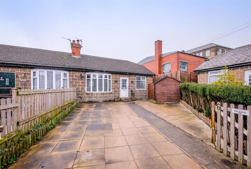 Lynwood Crescent, Halifax 2 bed semidetached bungalow for sale £135,000