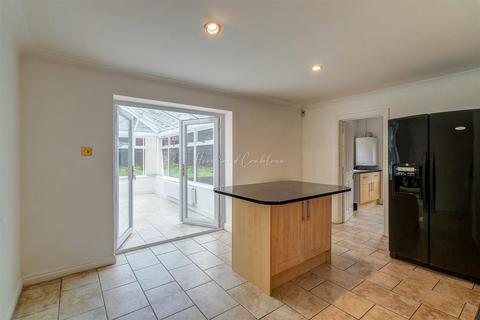 4 bedroom detached house for sale - Michaelston Road, St Fagans, Cardiff
