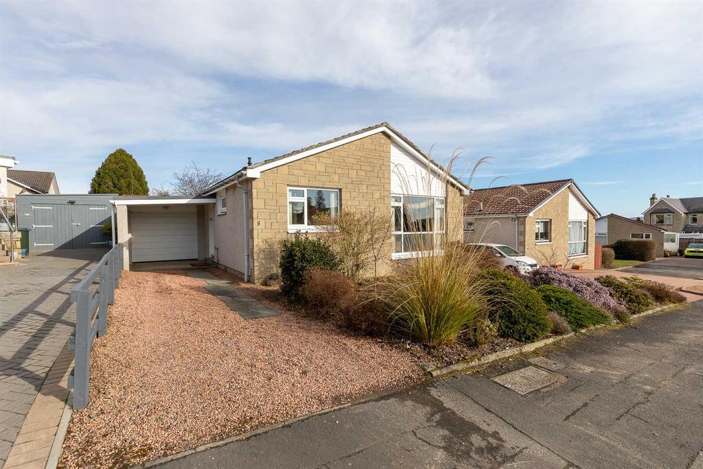 Rosebank, Viewlands, Perth 2 bed detached bungalow for sale £214,000