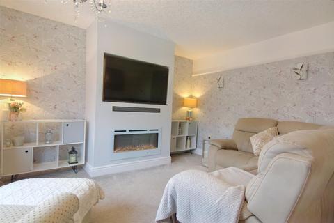 3 bedroom semi-detached house for sale, Ravensdale Avenue, Long Eaton