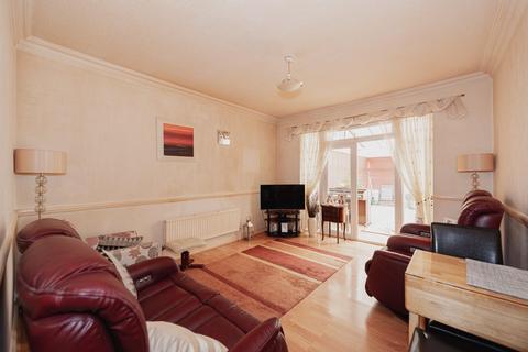 38 Tealing Drive, Epsom, KT19 0JS