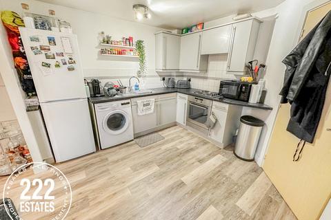2 bedroom apartment for sale - Moorside, Warrington, WA4