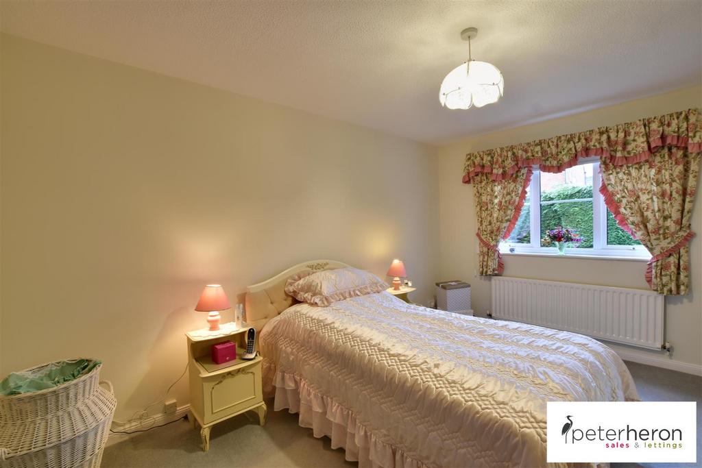 Bedroom 1 (rear)