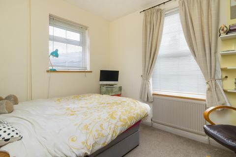 147 Faversham Road, Kennington, Ashford, TN24 9AE
