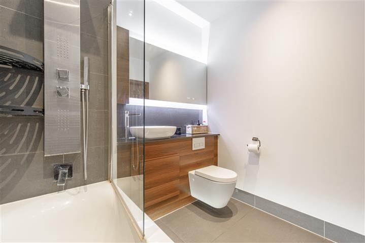 0 X3 A5560-HDR (Small)