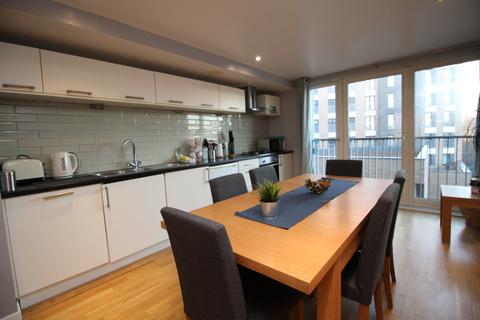 2 bedroom flat to rent - Bell Street, Merchant City, Glasgow, G4