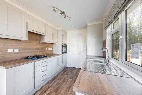 2 bedroom park home for sale - Holloway Hill, Lyne, Surrey, KT16