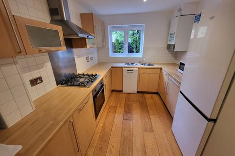 4 bedroom townhouse to rent, Colin Murphy, Hulme, Manchester. M15 5RS