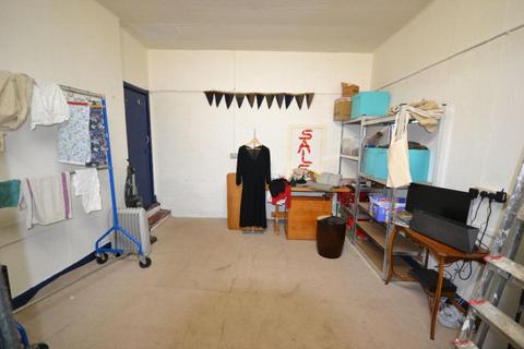 12 Bourtree Place, Hawick, TD9 9HW