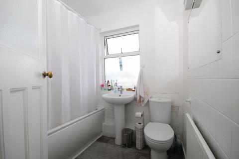 1 bedroom maisonette for sale, Byron Road, Harrow, Middlesex HA3