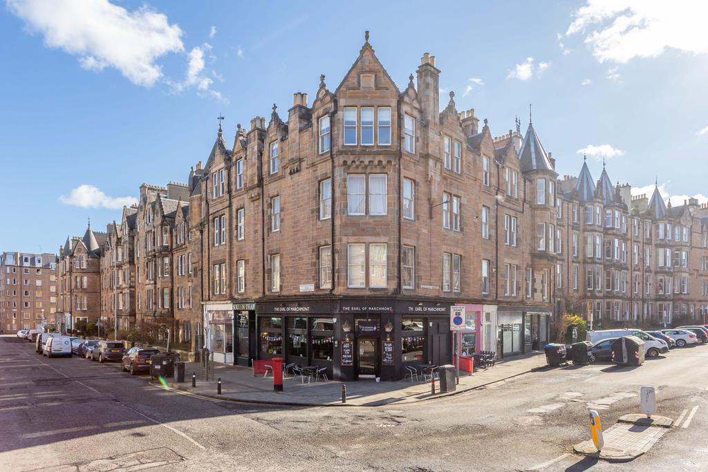 26/8 Marchmont Crescent, Edinburgh, EH9 1HG 2 bed flat £390,000