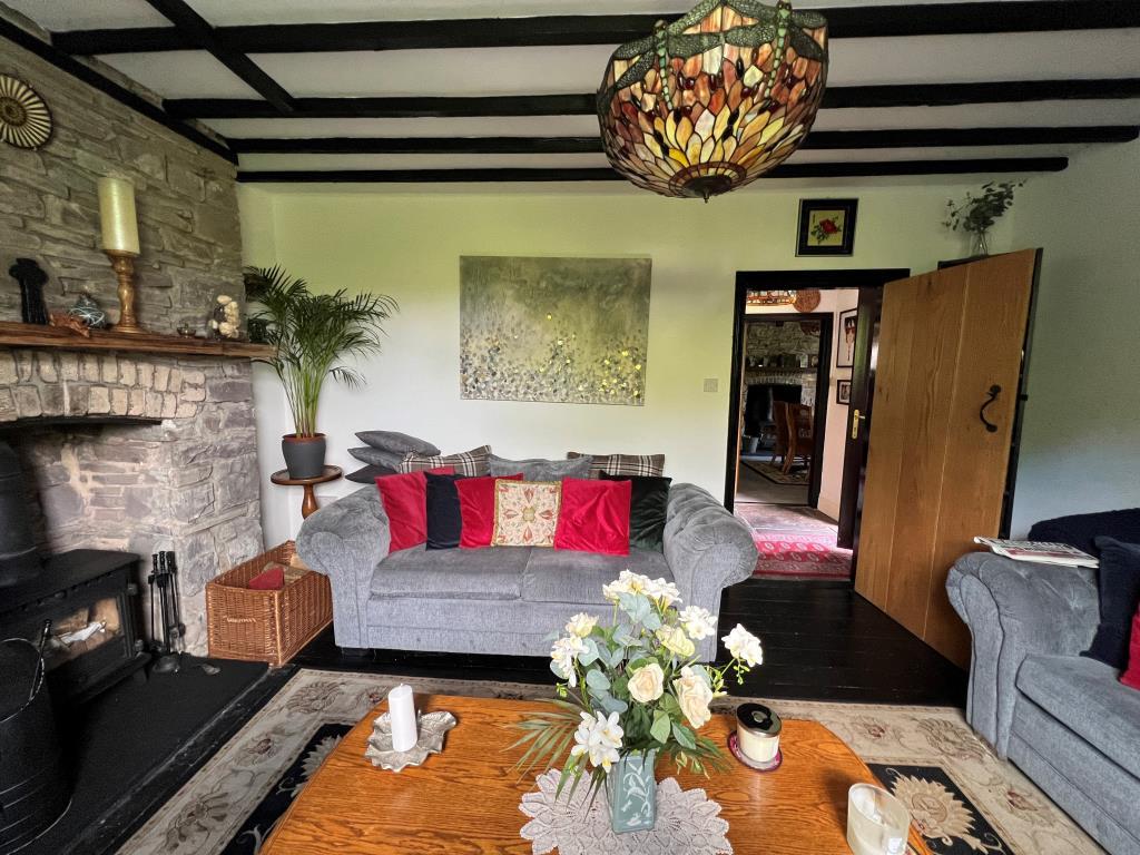 Trecastle, Brecon, LD3 2 bed semidetached house to rent £925 pcm (£