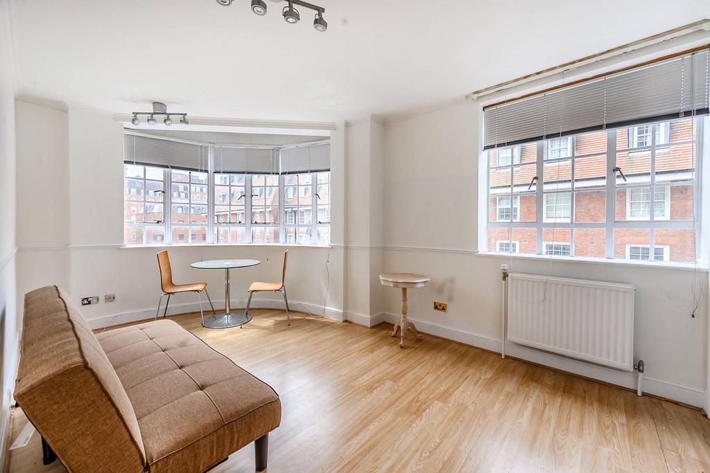 Chelsea Cloisters, Chelsea, London, SW3 1 bed flat to rent £2,817 pcm