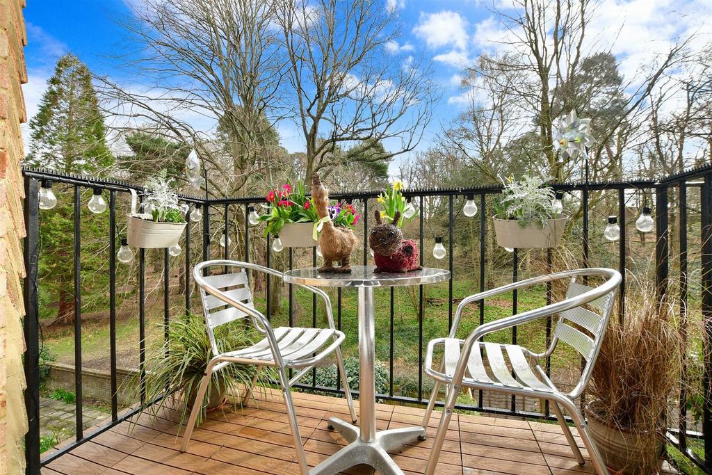 Balcony / Terrace
