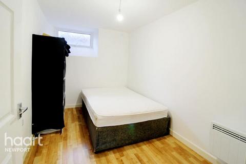 1 bedroom flat to rent, York Place, Newport
