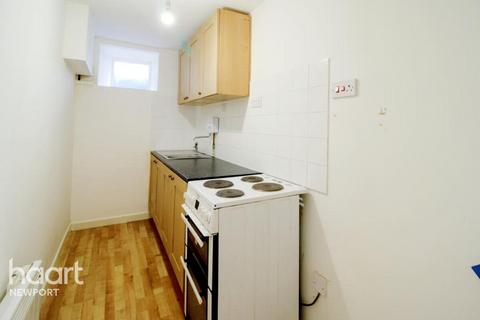 1 bedroom flat to rent, York Place, Newport