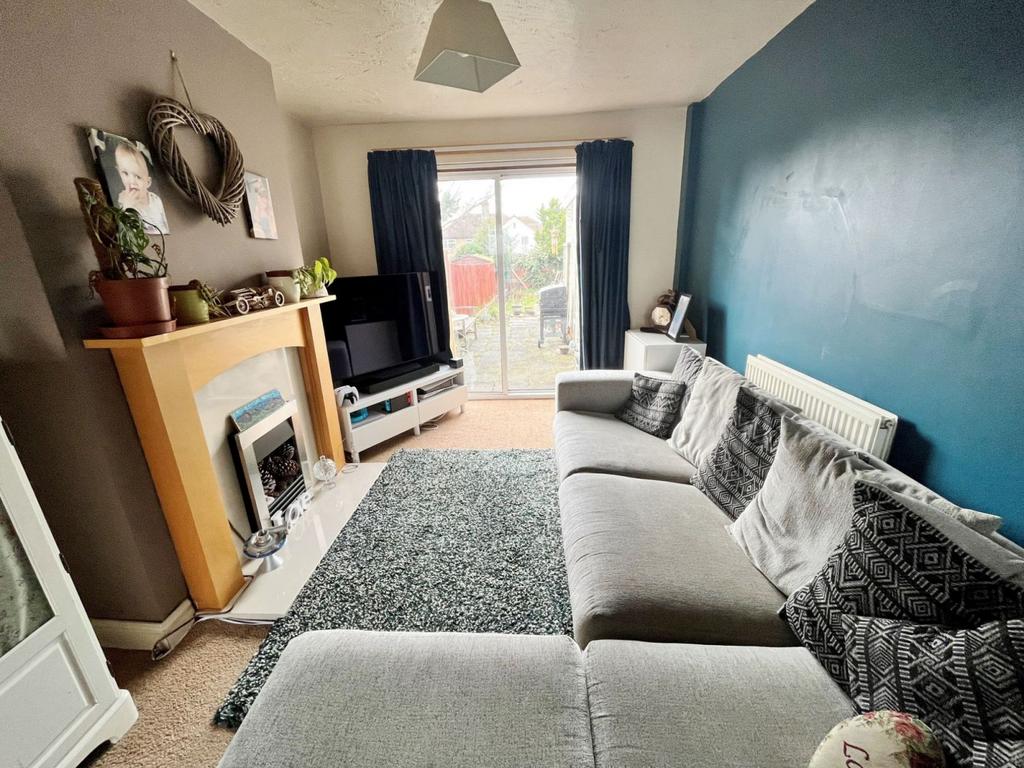 Lounge/dining room