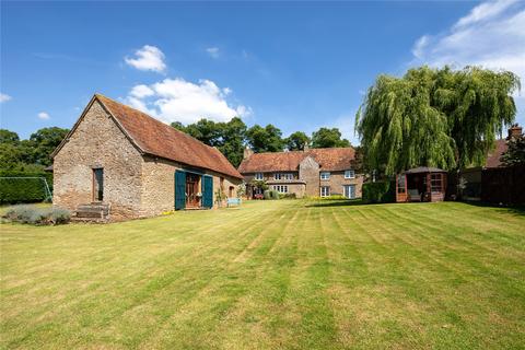 5 bedroom detached house for sale - Manor Road, Staverton, Northamptonshire, NN11