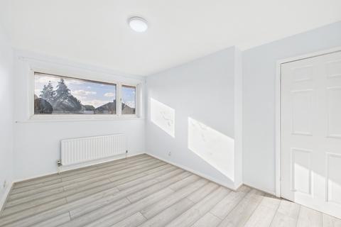 3 bedroom terraced house to rent, Staines Road West, Ashford, Surrey, TW15