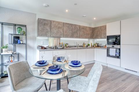 3 bedroom apartment for sale - Apartment 003, Crayle House at Acton Gardens,  Strafford Road, Acton, London W3