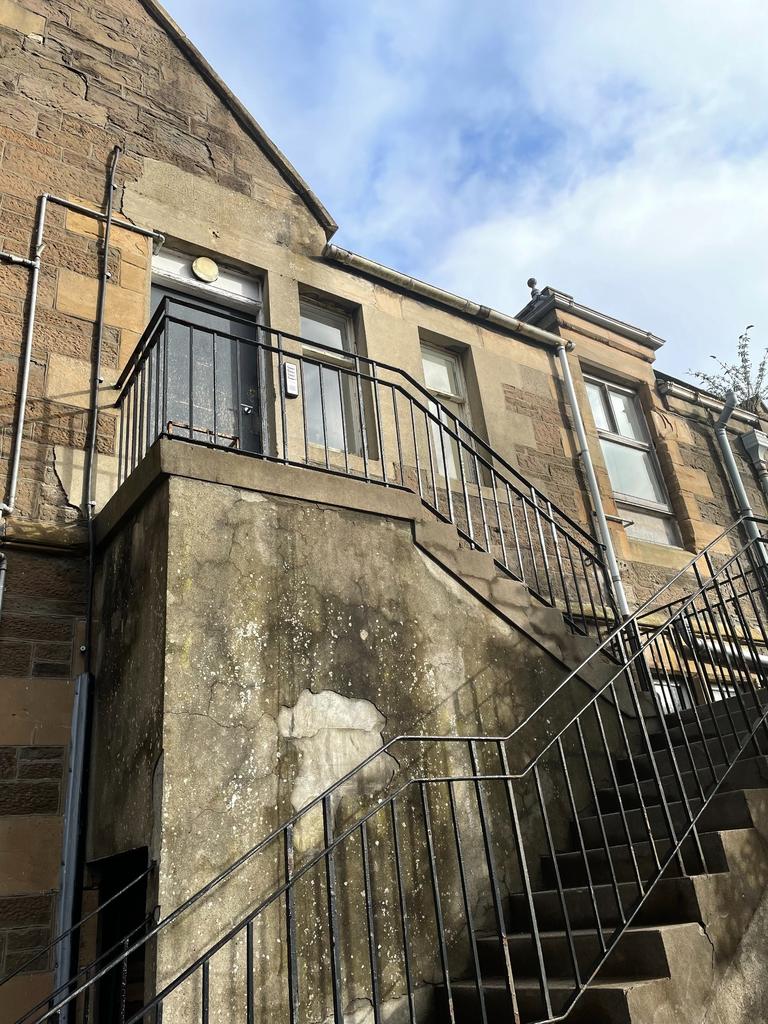Coupar Angus Road, Dundee, DD2 2 bed flat to rent £695 pcm (£160 pw)