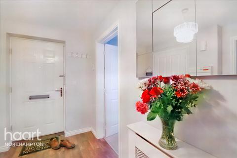 98 Damselfly Road, Northampton, NN4 9ES